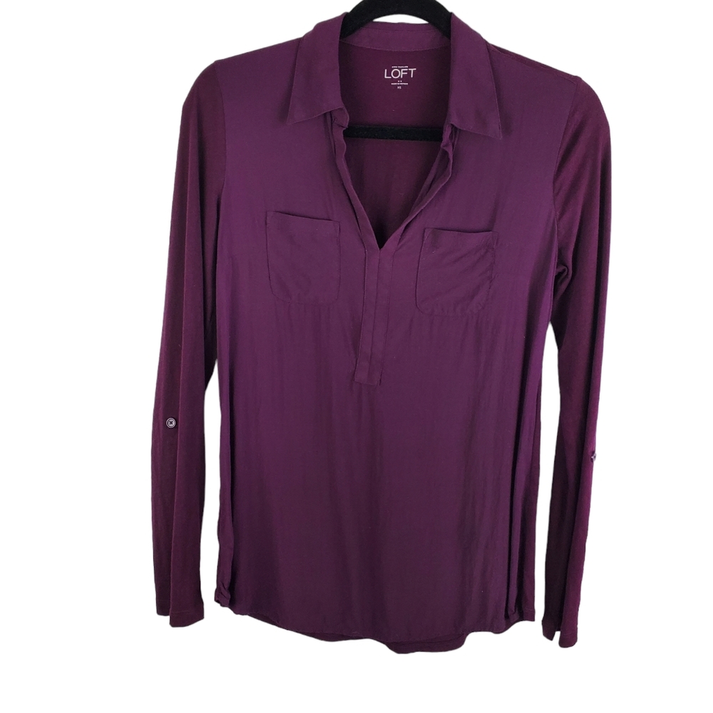 Ann Taylor Loft long sleeve vneck shirt XS